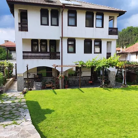 андреева къща Gasthof *