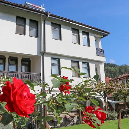 Gæstehus андреева къща Zlatograd